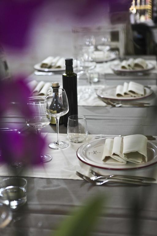 Abas Ristorante Pizzeria Affittacamere Ales Dış mekan fotoğraf